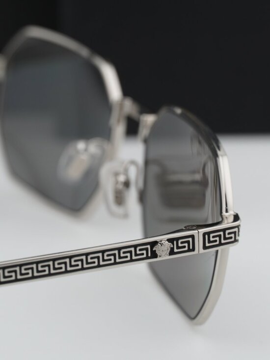 Versace VE2297 1000/6G Rectangle Sunglasses - Silver/Light Grey Mirror Silver main image 5